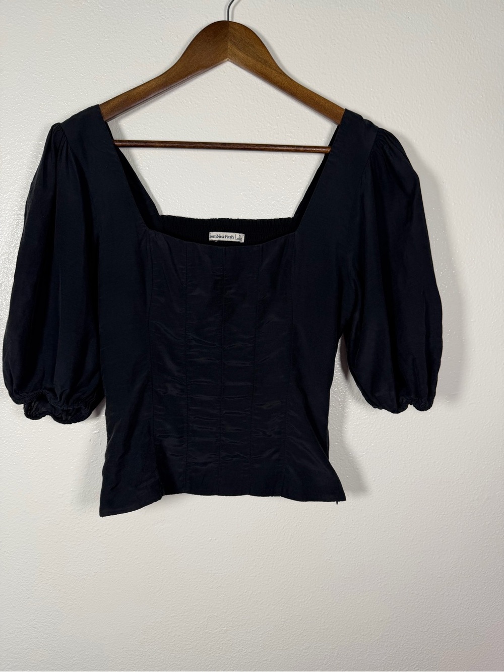 Abercrombie & Fitch Black Square-Neck Puff Sleeve Blouse